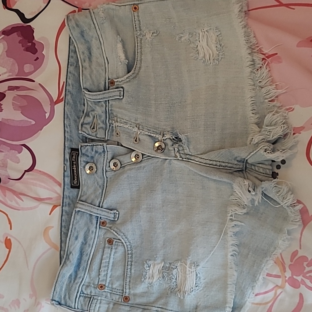 Abercrombie and Fitch Light Denim Jean Shorts Size 29